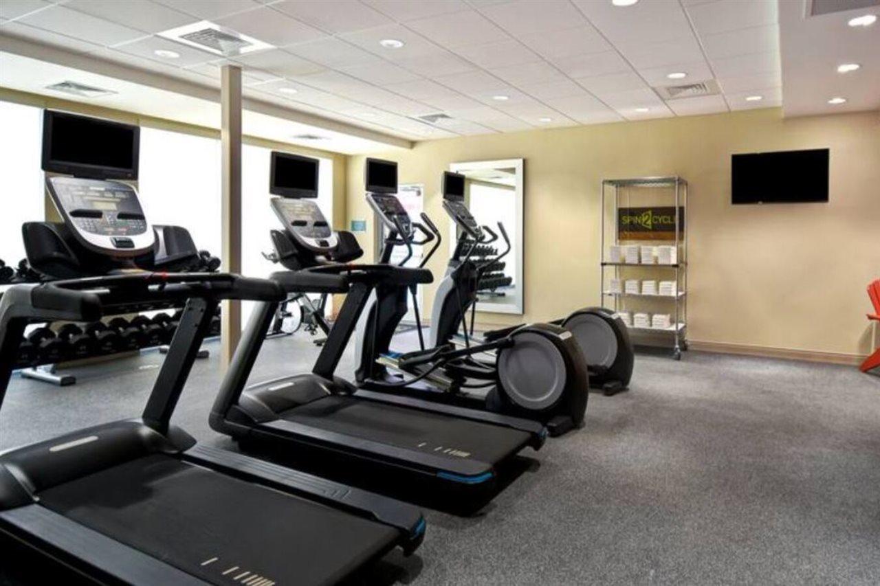 Home2 Suites Wichita Downtown Delano, Ks Екстериор снимка