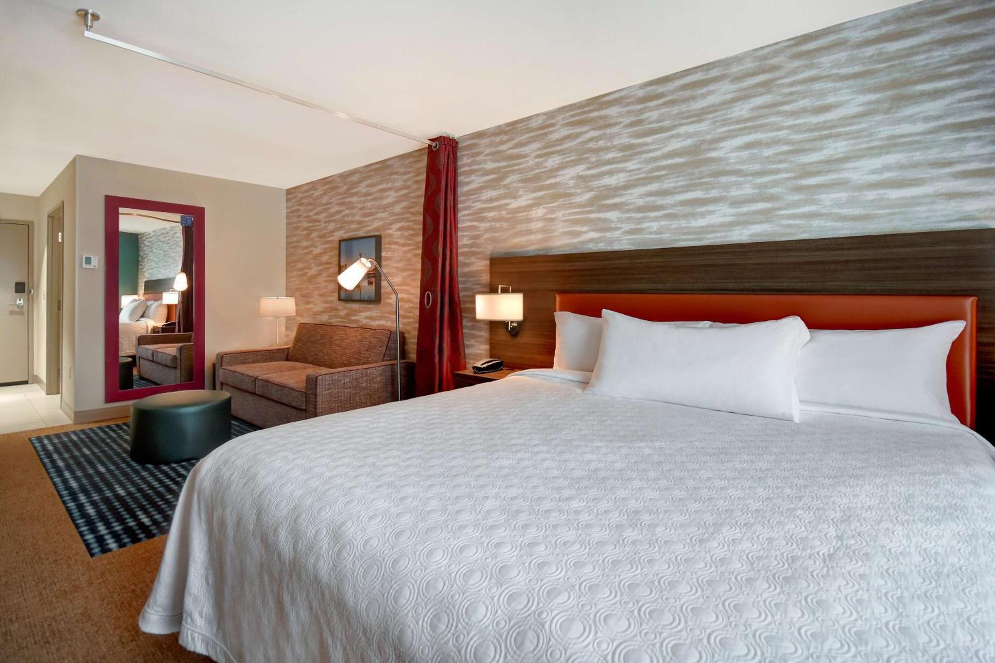 Home2 Suites Wichita Downtown Delano, Ks Екстериор снимка