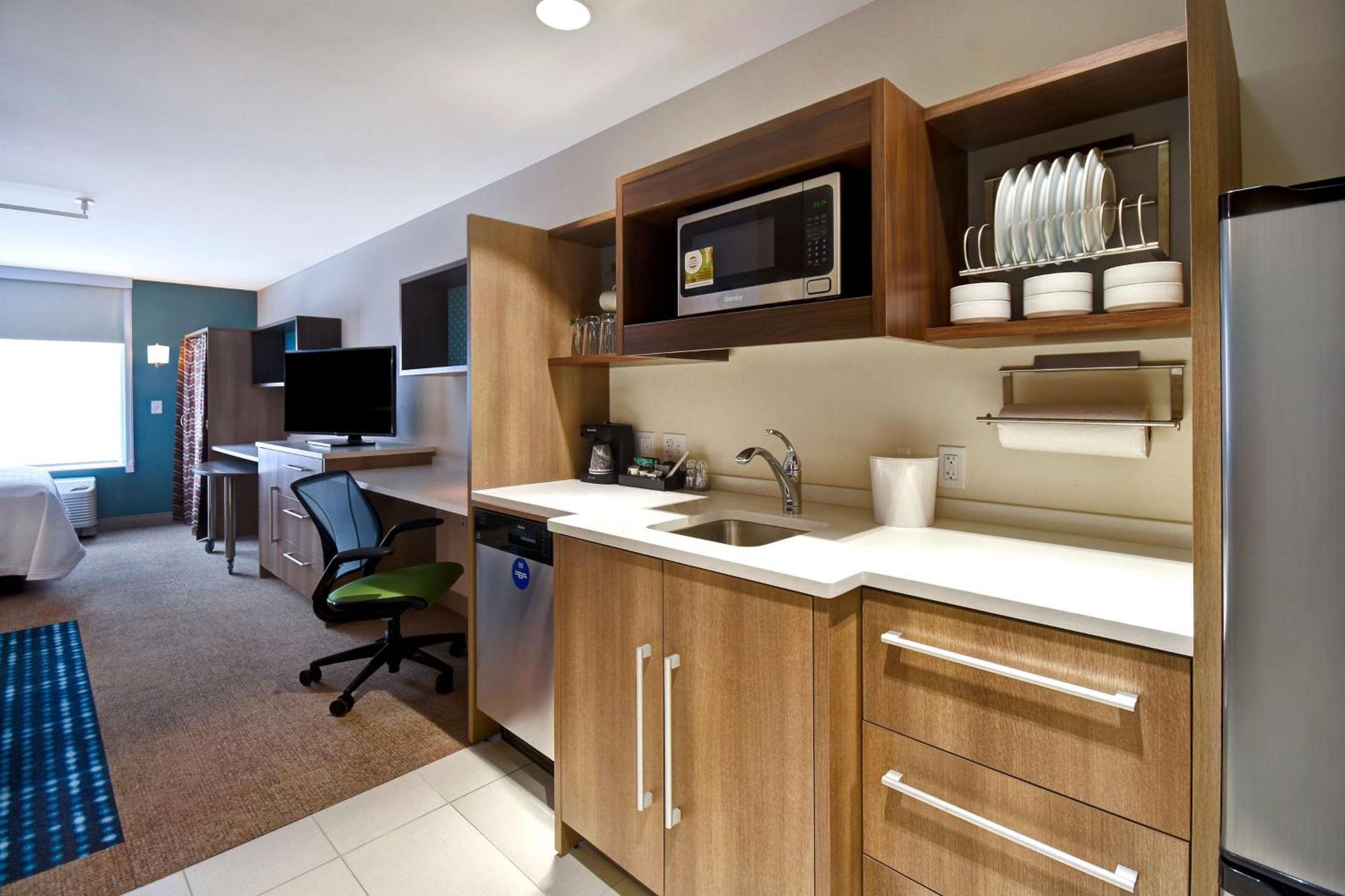 Home2 Suites Wichita Downtown Delano, Ks Екстериор снимка